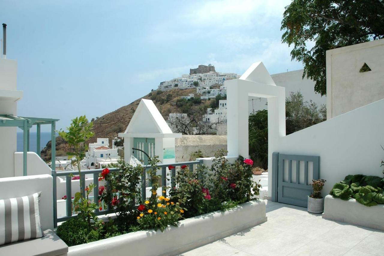 Kalypso House Villa Pera Gyalos Bagian luar foto