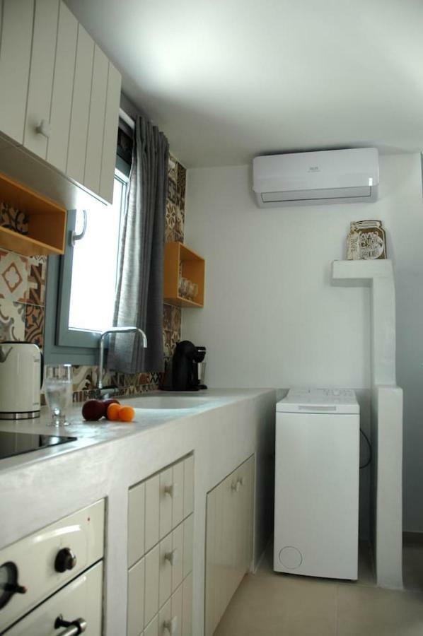 Kalypso House Villa Pera Gyalos Bagian luar foto